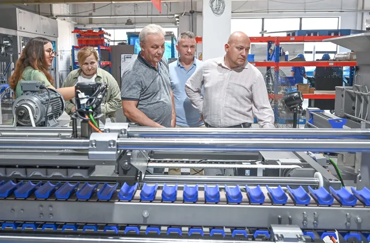 Penerimaan Peralatan